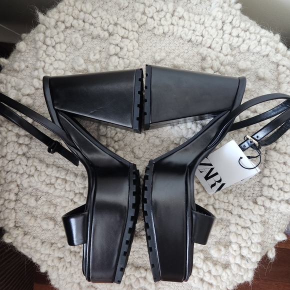Zara Chunky Block Heel Sandals - Picture 6 of 14